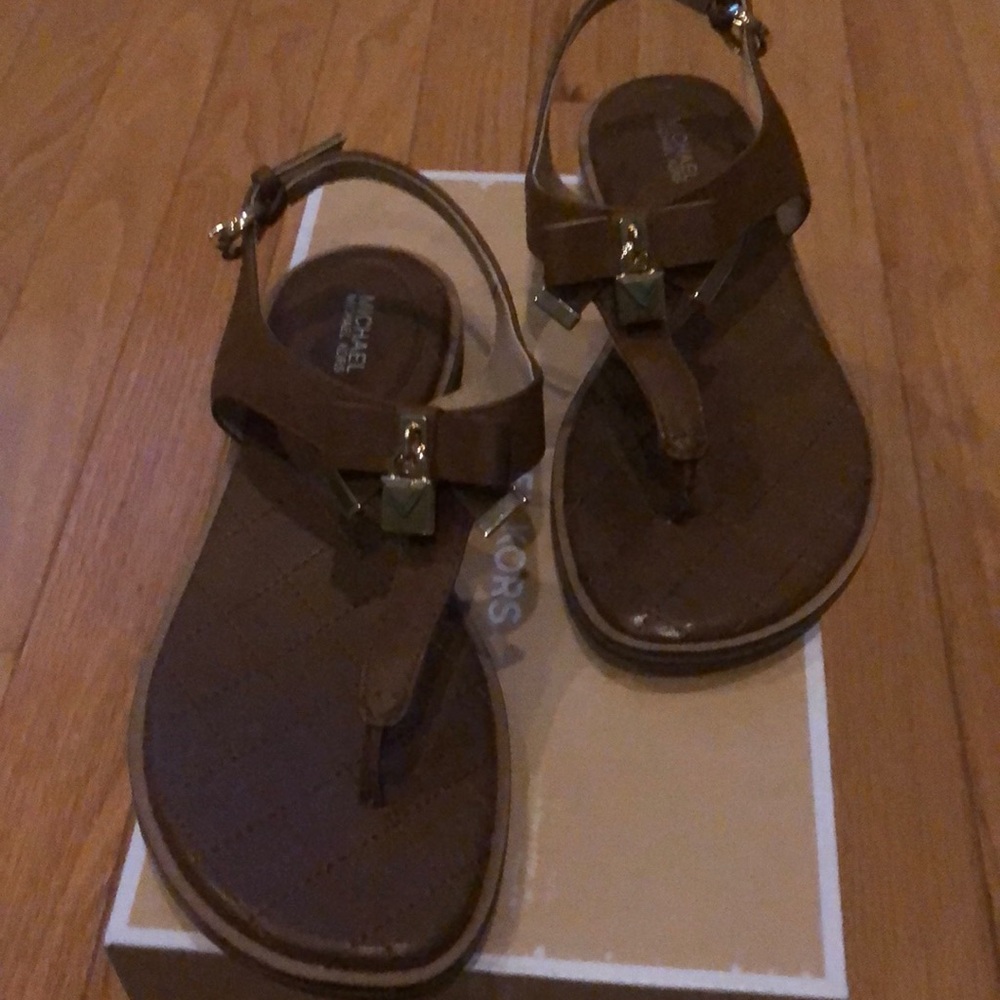Michael kors Alice leather sandals new in box
